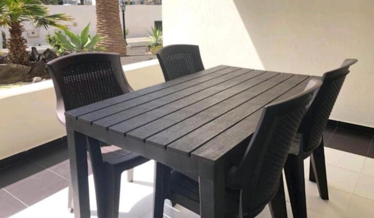 Suri Costa Teguise Appartement Buitenkant foto